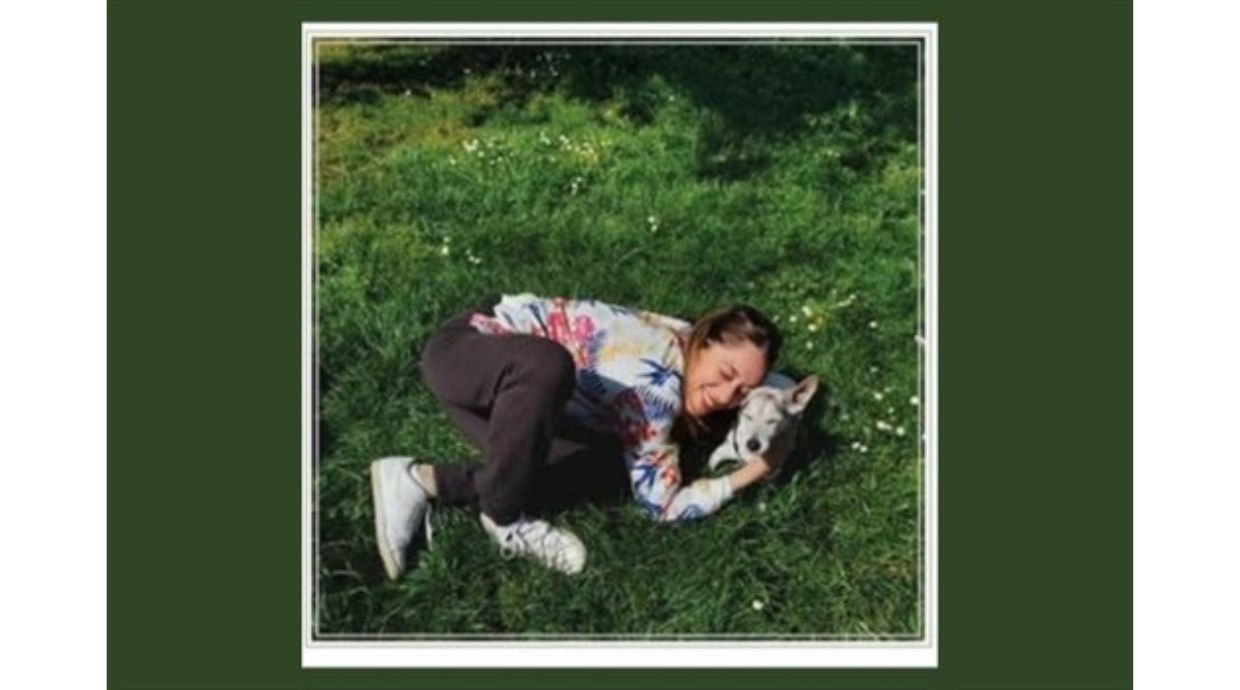 Pratoline  : la scrittura di Claudia Sferra